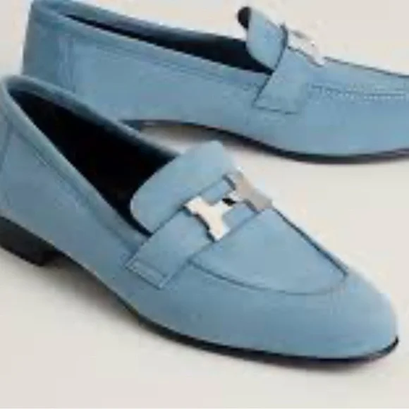Paris loafer HERMES SIZE 8 New ( bought in Italy last week purchased wrong size